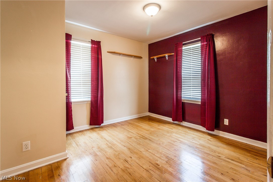 Home Buyers Realty Co Allotmen - Residential