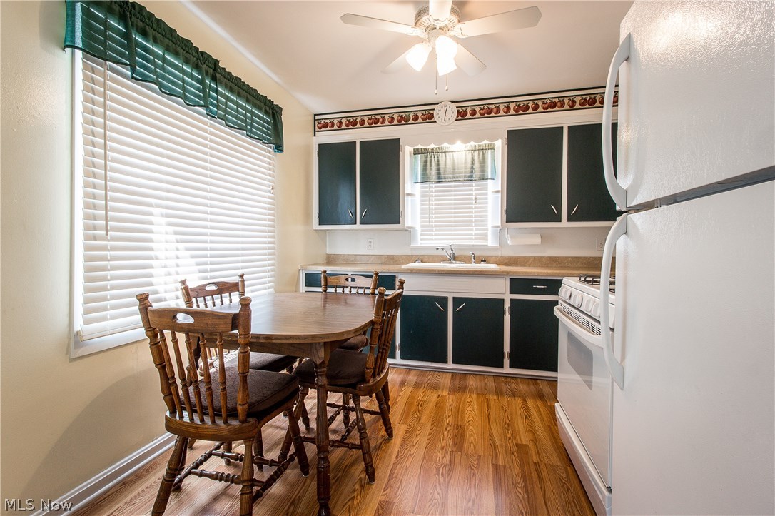 Home Buyers Realty Co Allotmen - Residential