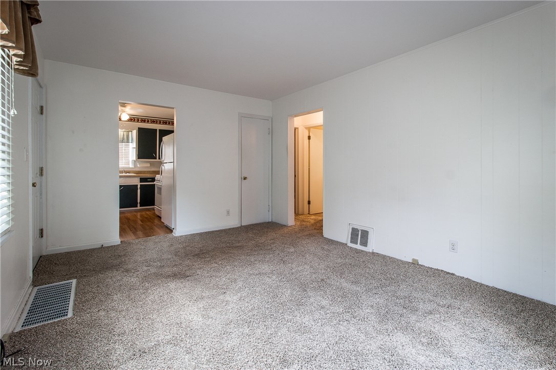 Home Buyers Realty Co Allotmen - Residential