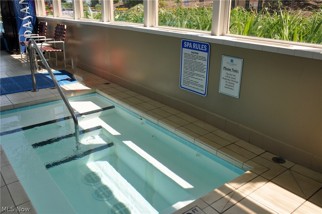 The Carlyle - Residential