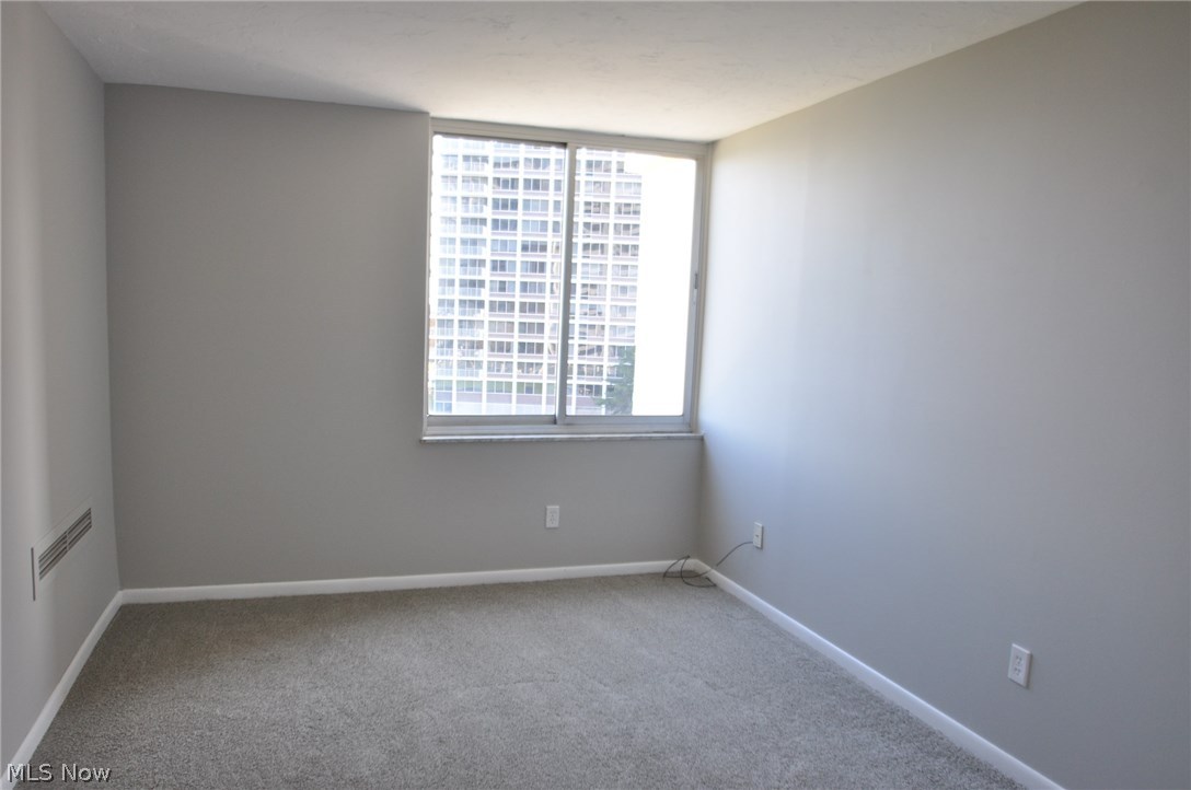 The Carlyle - Residential