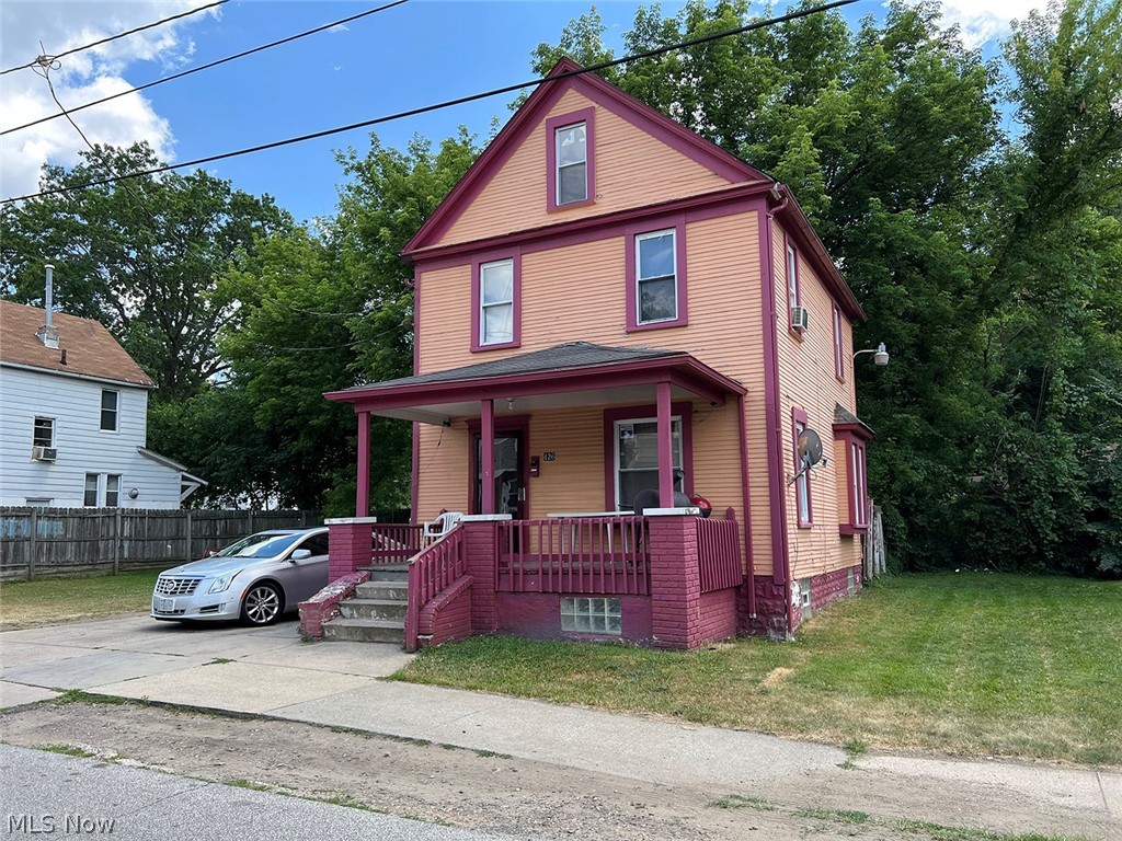 Investment Homes - Four Income-Producing Properties - Two Single Family – Two Duplexes – Sold Separately - Online Bidding Available - ABSOLUTE AUCTION, all sells to the highest bidders. All four properties to be sold from one location: 736 Raymond St., Akron, OH 44307. ONLINE BIDDING BEGINS MONDAY – JULY 25, 2022 – 12:00 PM and AUCTION LIVE ON-SITE BIDDING WILL BEGIN THURSDAY – JULY 28, 2022 – 12:00 PM.
AUCTION #1: 116 W. LONG ST., AKRON 44301 – Parcel #6834165 – Three-bed, one-bath home featuring newer carpet, central air, and a recently updated kitchen and bathroom (MLS #4388684).
AUCTION #2: 736 RAYMOND ST., AKRON 44307 – Parcel #6725436 – Duplex featuring new boiler in 2020, with possible third unit (MLS #4388699).
AUCTION #3: 721 MALLISON AVE., AKRON 44307 – Parcel #6713520 – Duplex featuring newer roof, siding, and furnace in last 10 years (MLS #4388703).
AUCTION #4: 426 BARTGES ST., AKRON 44307 – Parcel #6823791 and 6832459 – Three-bed, one-bath home with newer windows and
