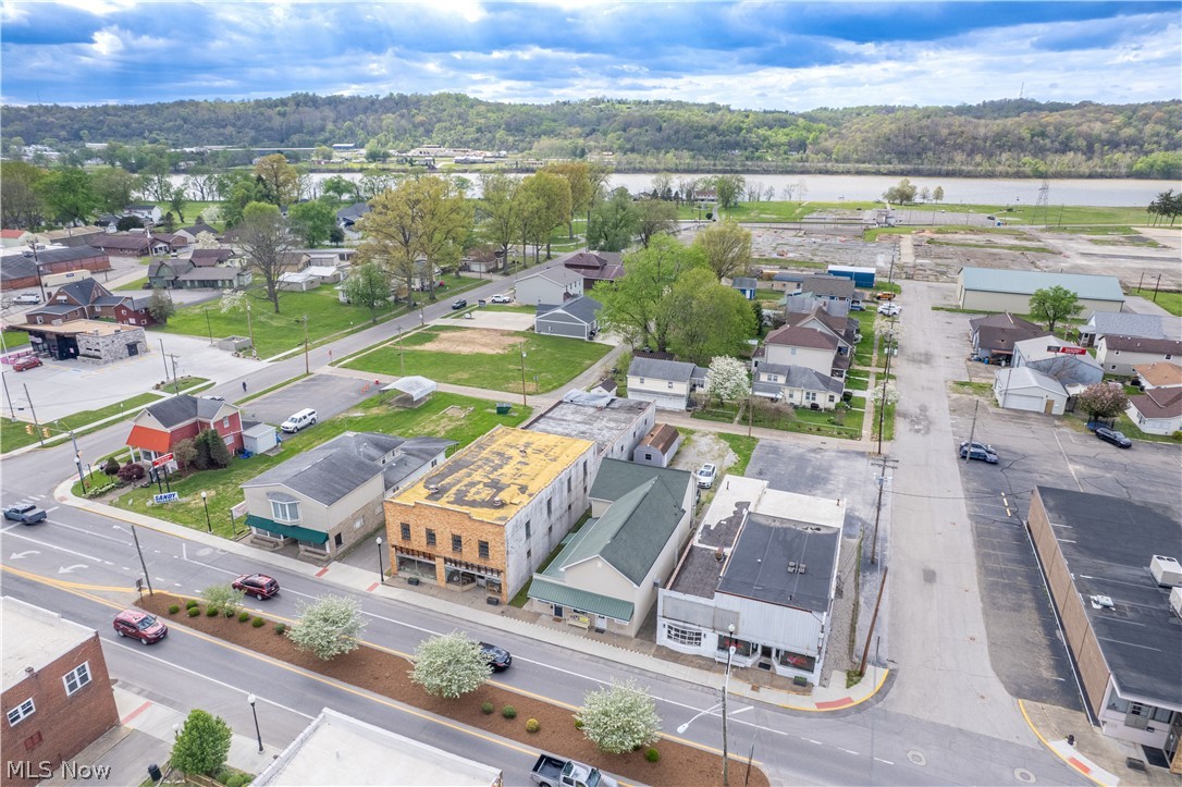 Riverview Adn - Commercial Sale