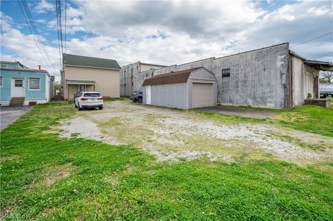 Tiny photo for 2815 Grand Central Avenue, Vienna, WV 26105 (MLS # 5202615)