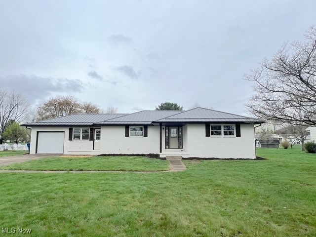526 Beaver Street, Newcomerstown, Ohio image 1