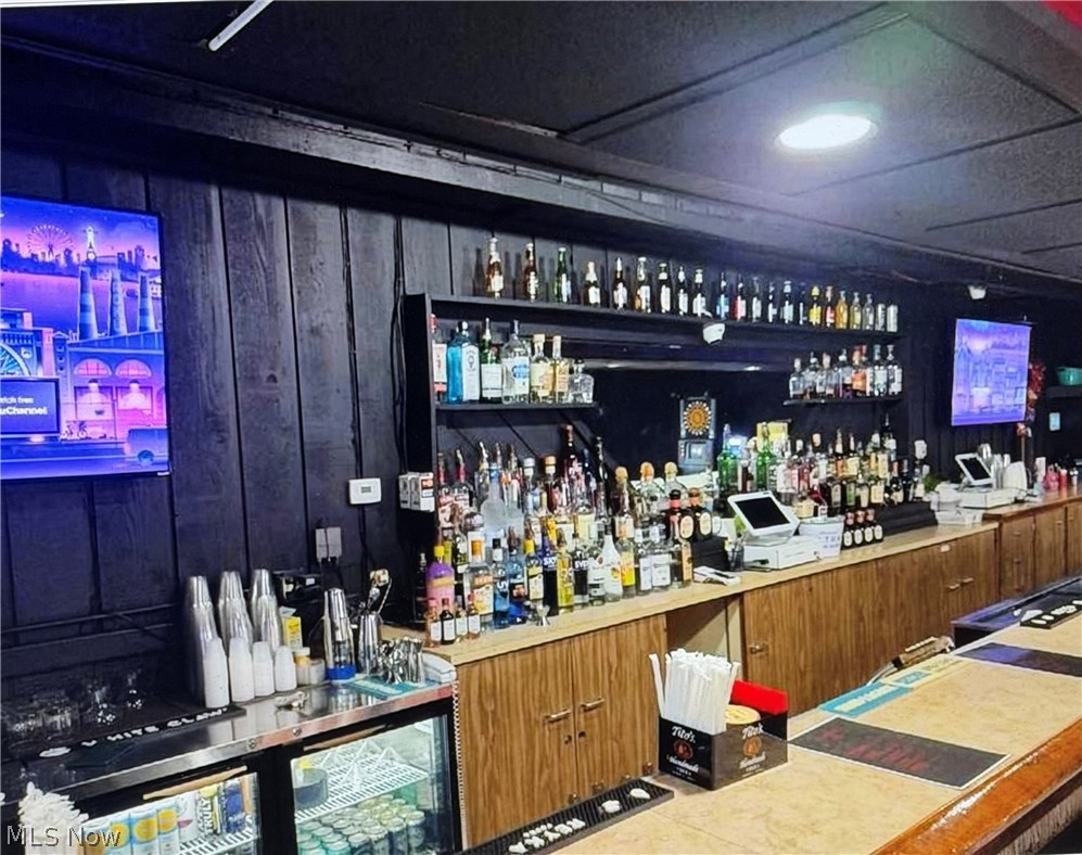 East Akron Terrace - Commercial Sale