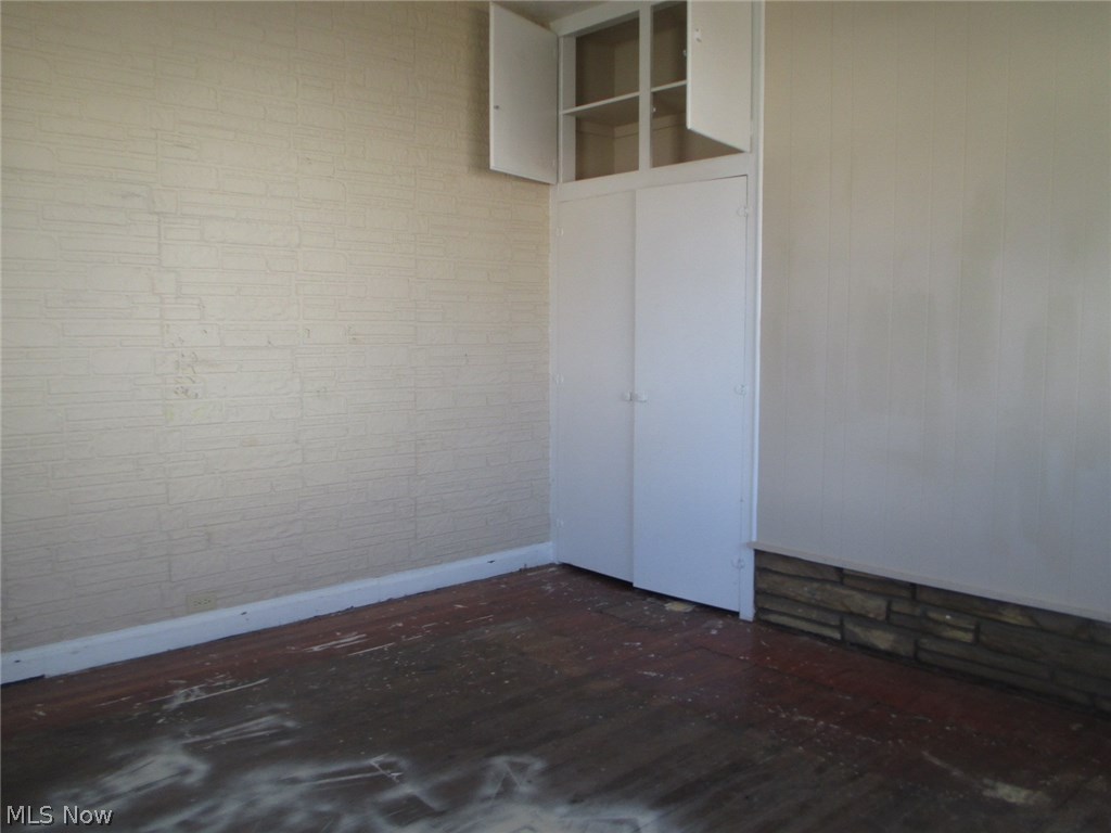 Englewood - Residential