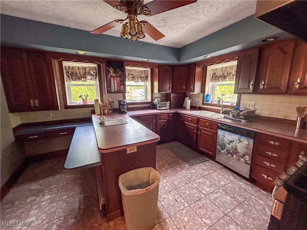 553 Willard Avenue, Warren, Ohio image 11