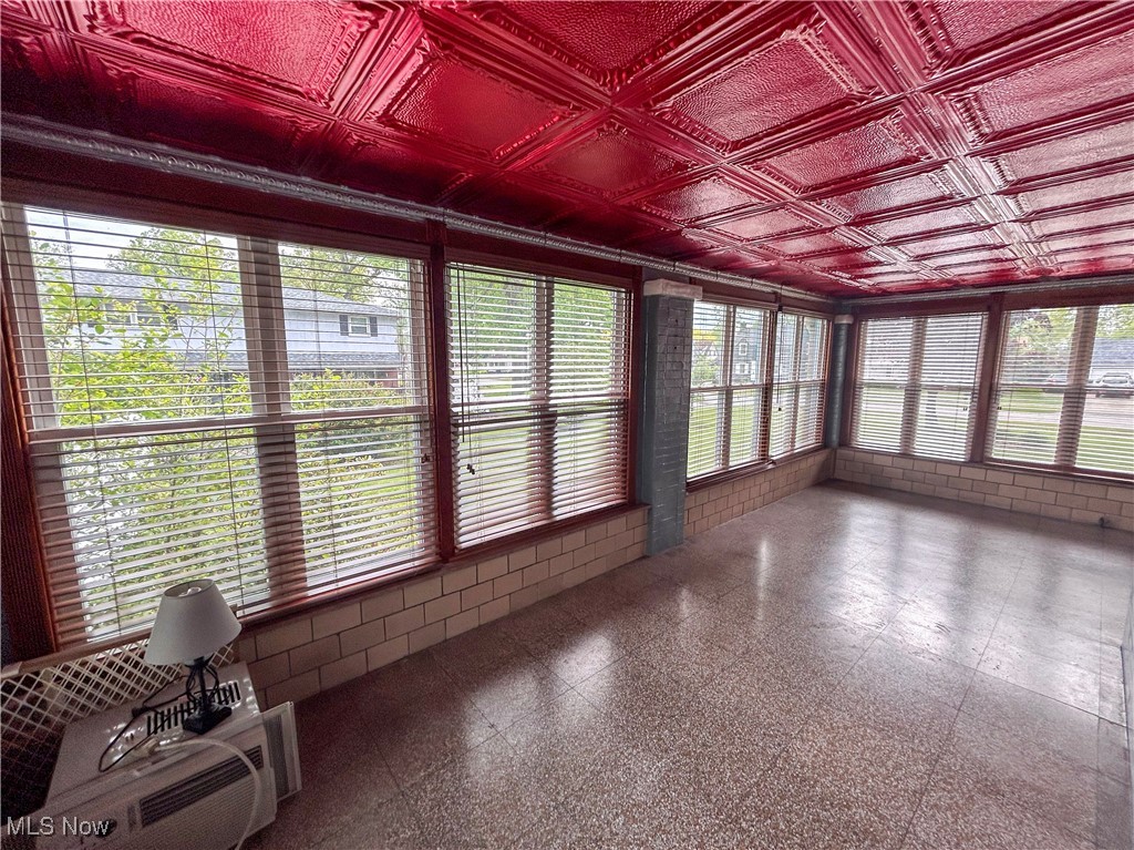 553 Willard Avenue, Warren, Ohio image 8