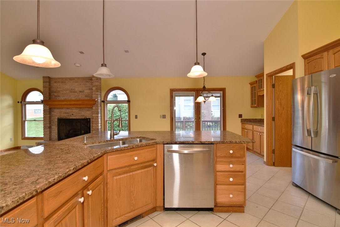 Briarthorn Condo - Residential