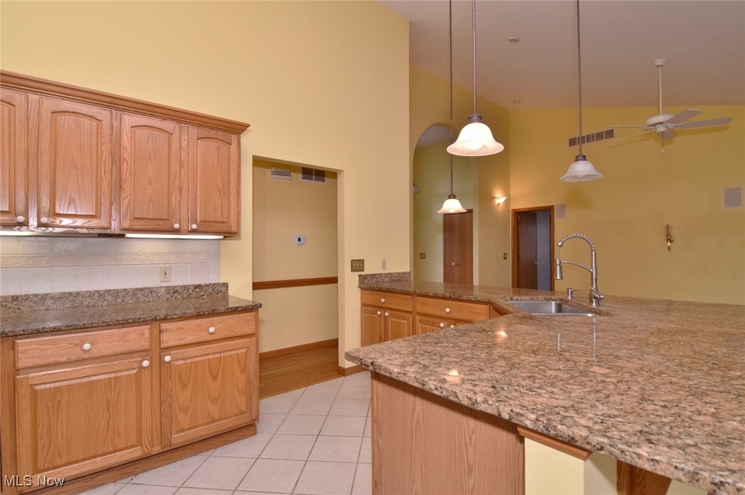 Briarthorn Condo - Residential
