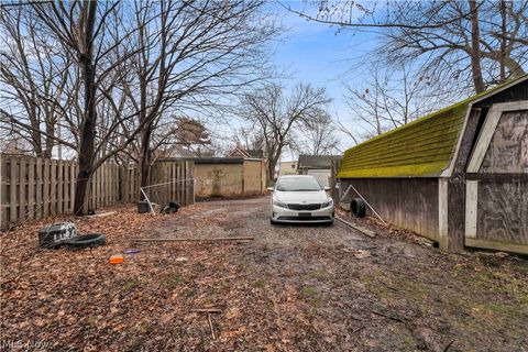Tiny photo for 3151 W 41st Street, Cleveland, OH 44109 (MLS # 5190840)