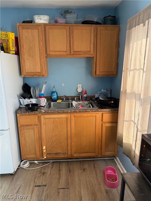 Tiny photo for 3151 W 41st Street, Cleveland, OH 44109 (MLS # 5190840)