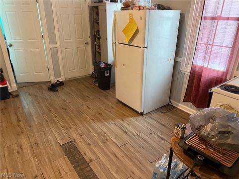 Tiny photo for 3151 W 41st Street, Cleveland, OH 44109 (MLS # 5190840)