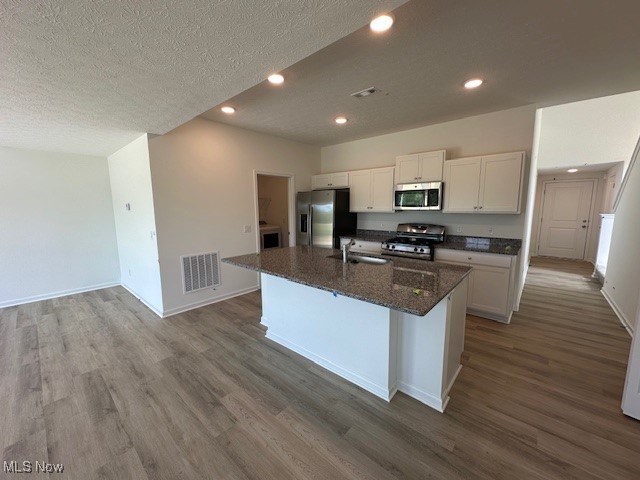 Summit at Forest Lakes - Residential