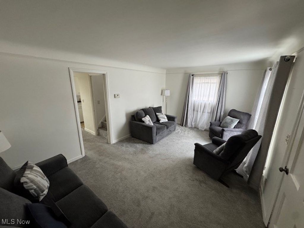 Photo of 4712 Willoughcroft Road, Willoughby, OH 44094 (MLS # 5174931)