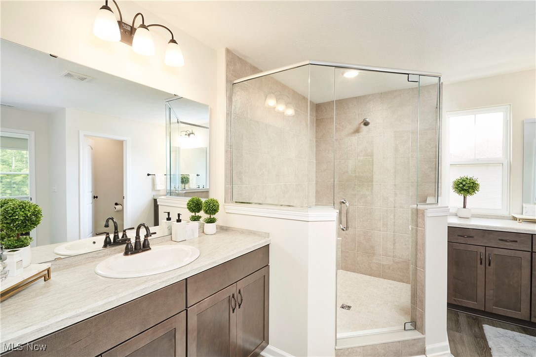 Brunswick Hills, Ohio 44212, United States, 4 Bedrooms Bedrooms, ,3 BathroomsBathrooms,Residential,Active,194929