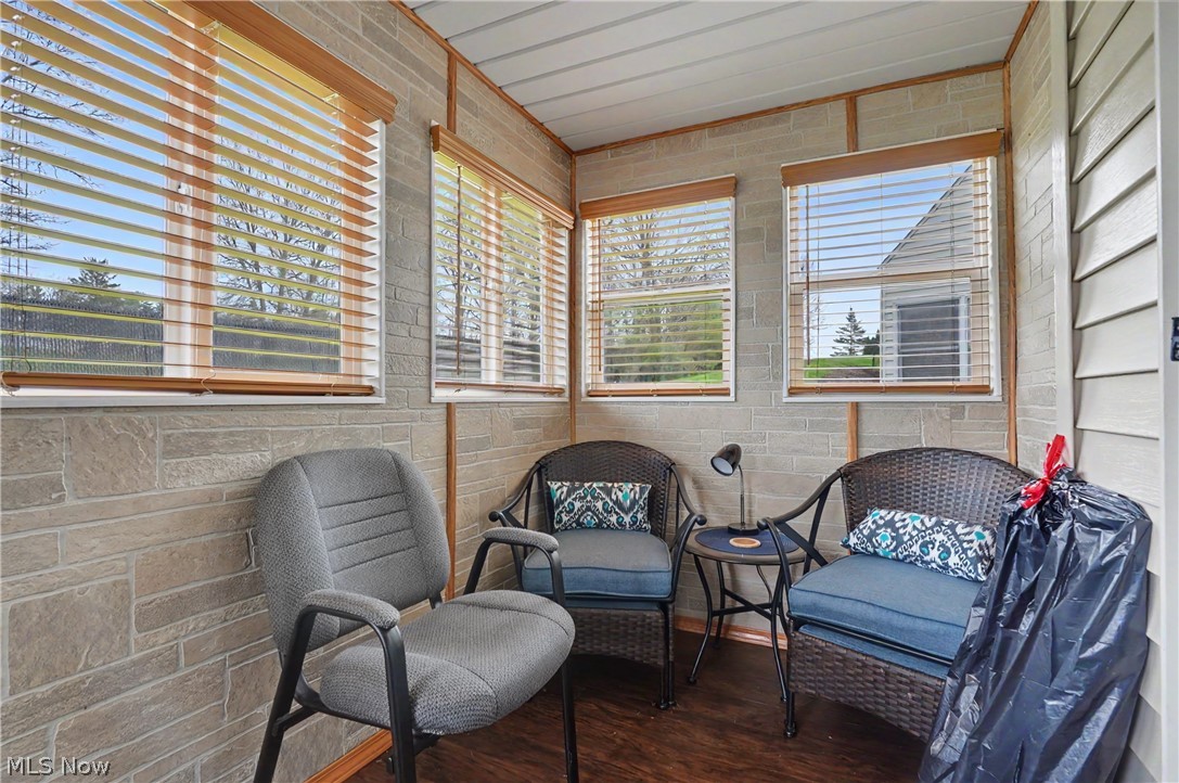 Silver Maple Condo - Residential