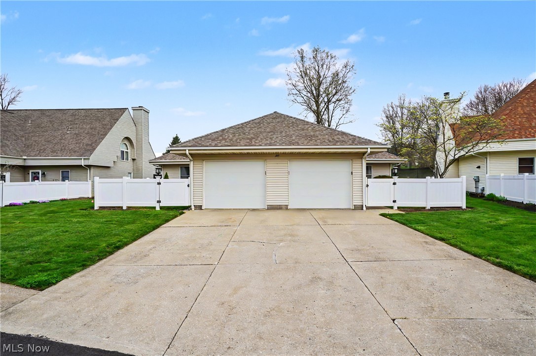 Silver Maple Condo - Residential