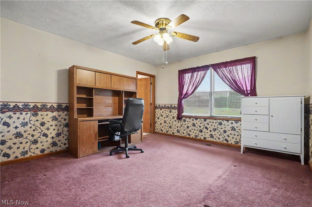 Silver Maple Condo - Residential