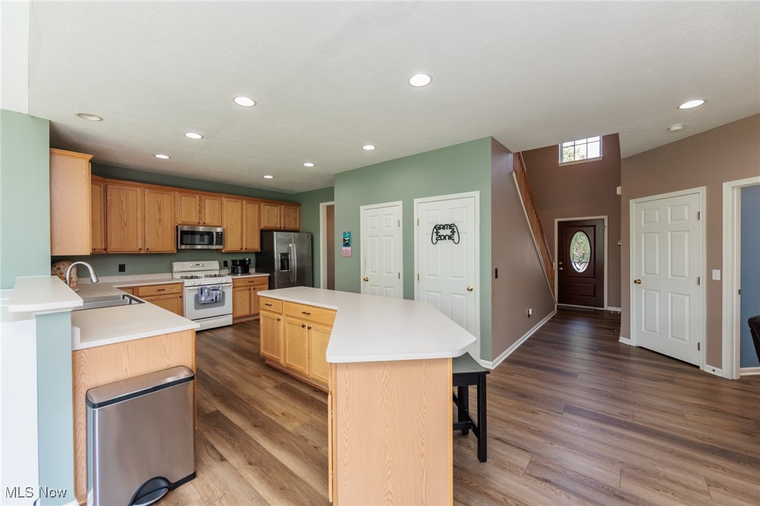 4928 Treeline Drive, Brunswick, Ohio image 15