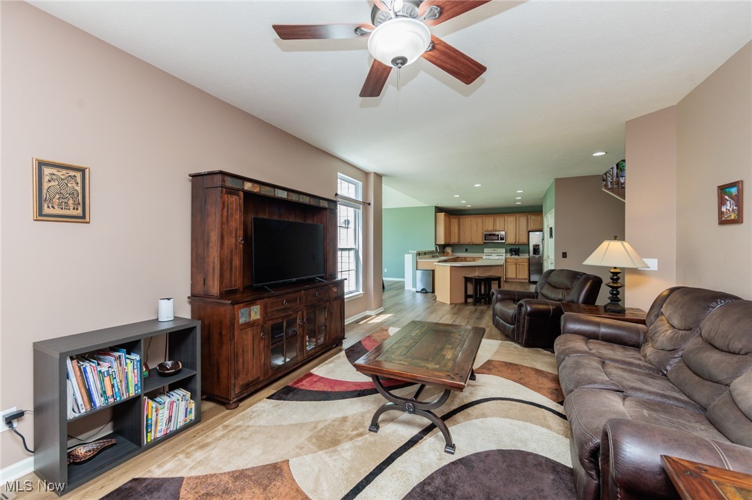 4928 Treeline Drive, Brunswick, Ohio image 12