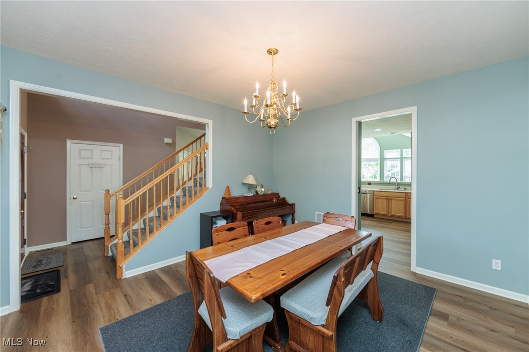 4928 Treeline Drive, Brunswick, Ohio image 7