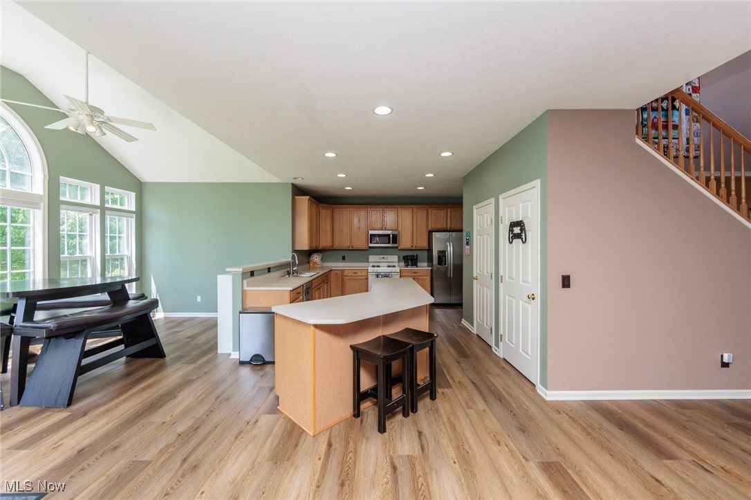 4928 Treeline Drive, Brunswick, Ohio image 13