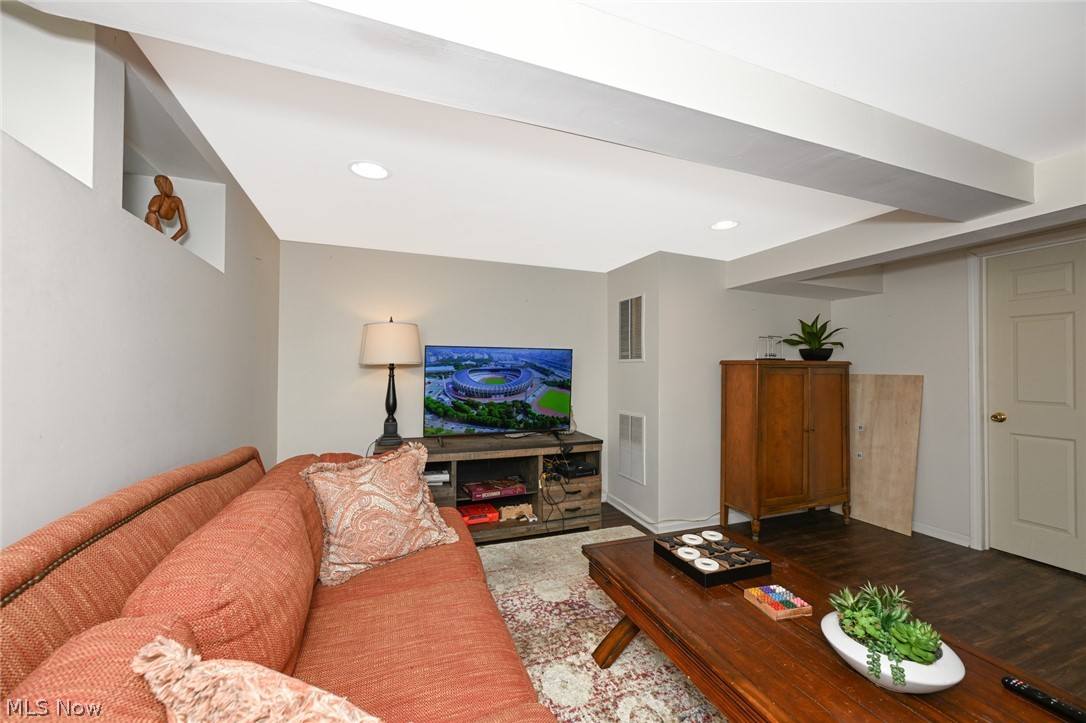 Forest Hill - Residential