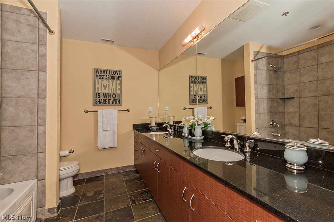 Pinnacle Condo - Residential Lease