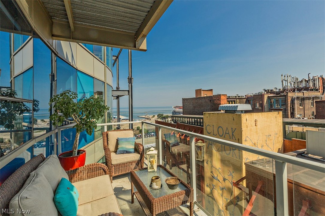 Pinnacle Condo - Residential Lease