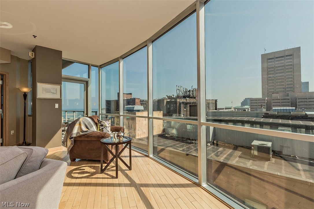 Pinnacle Condo - Residential Lease