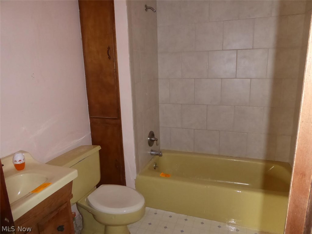 Mix & Wains - Residential