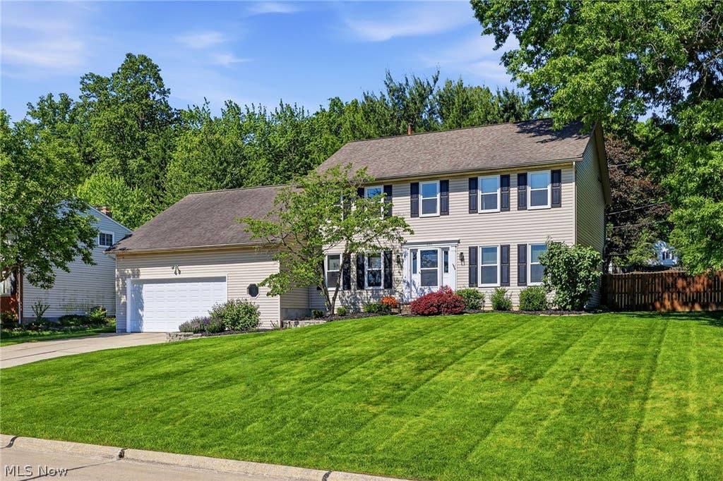 Photo of 630 Moorfield Road, Akron, OH 44333 (MLS # 5215014)