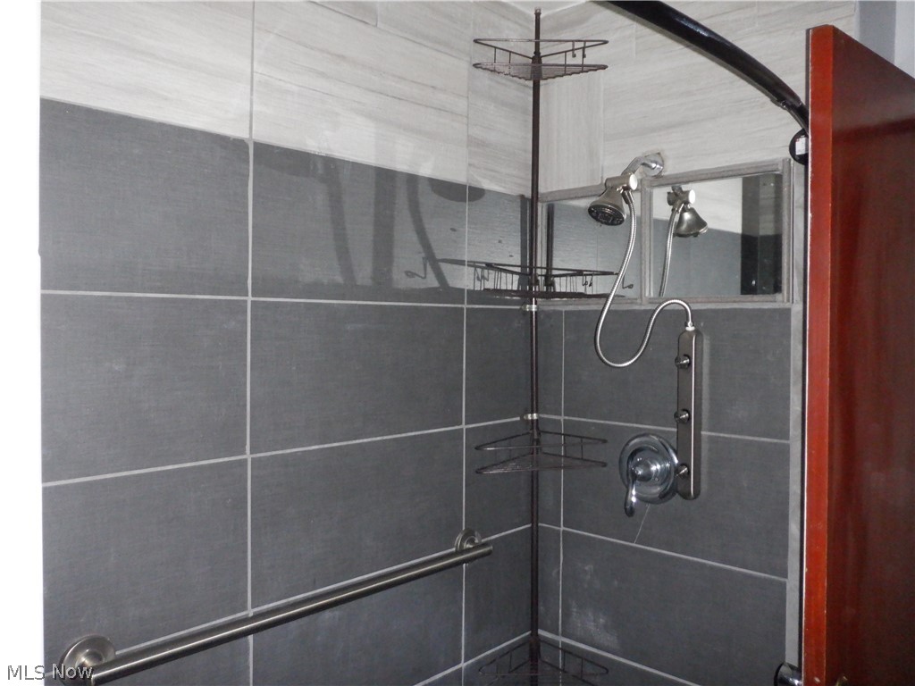 Garfield Pkwy Allotment - Residential