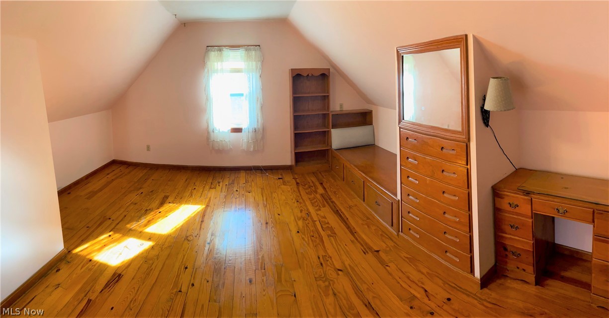 Wooded Acres 03 - Residential