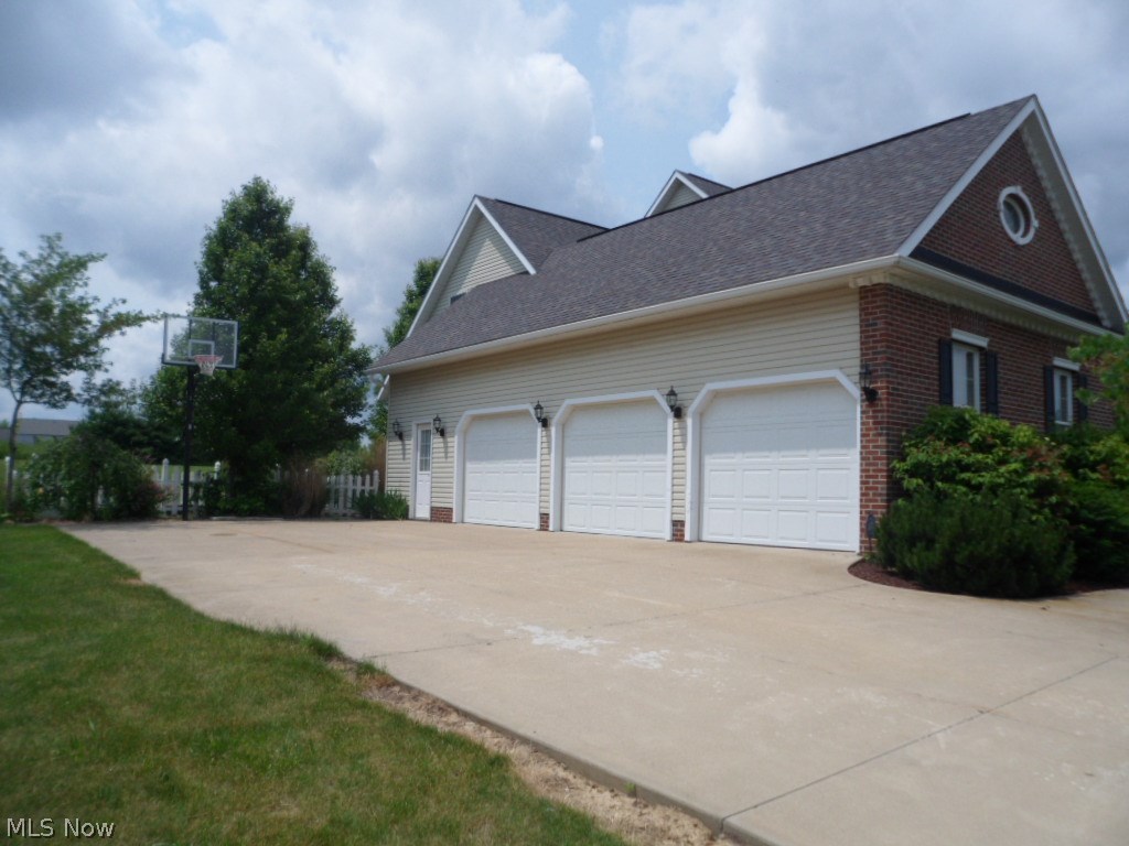 Reserve At Kingsridge - Residential