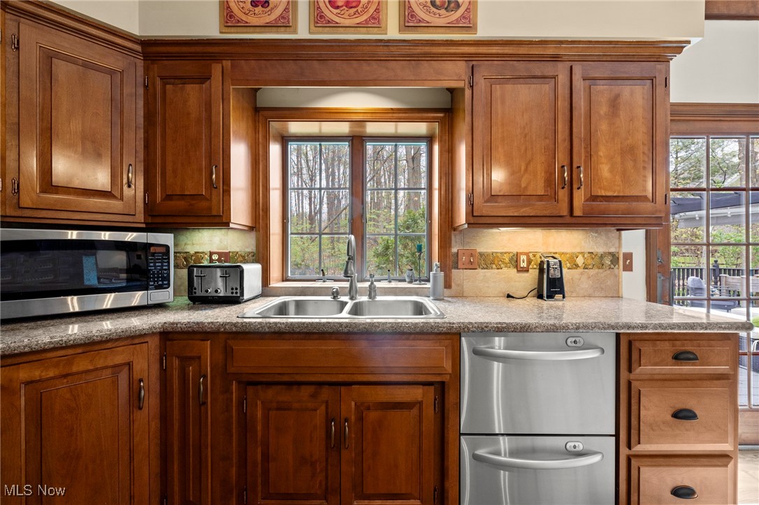 Pine Trails - Residential