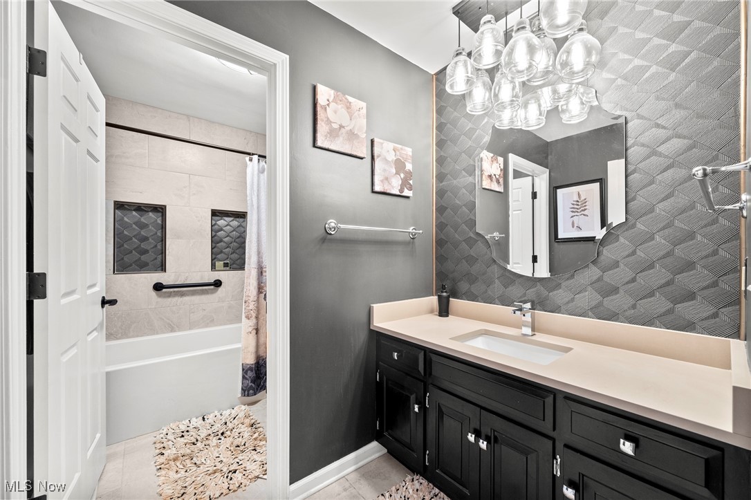 Pine Trails - Residential