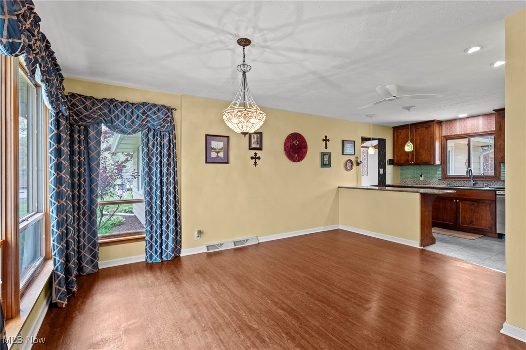 981 Easthill Street, North Canton, Ohio image 7