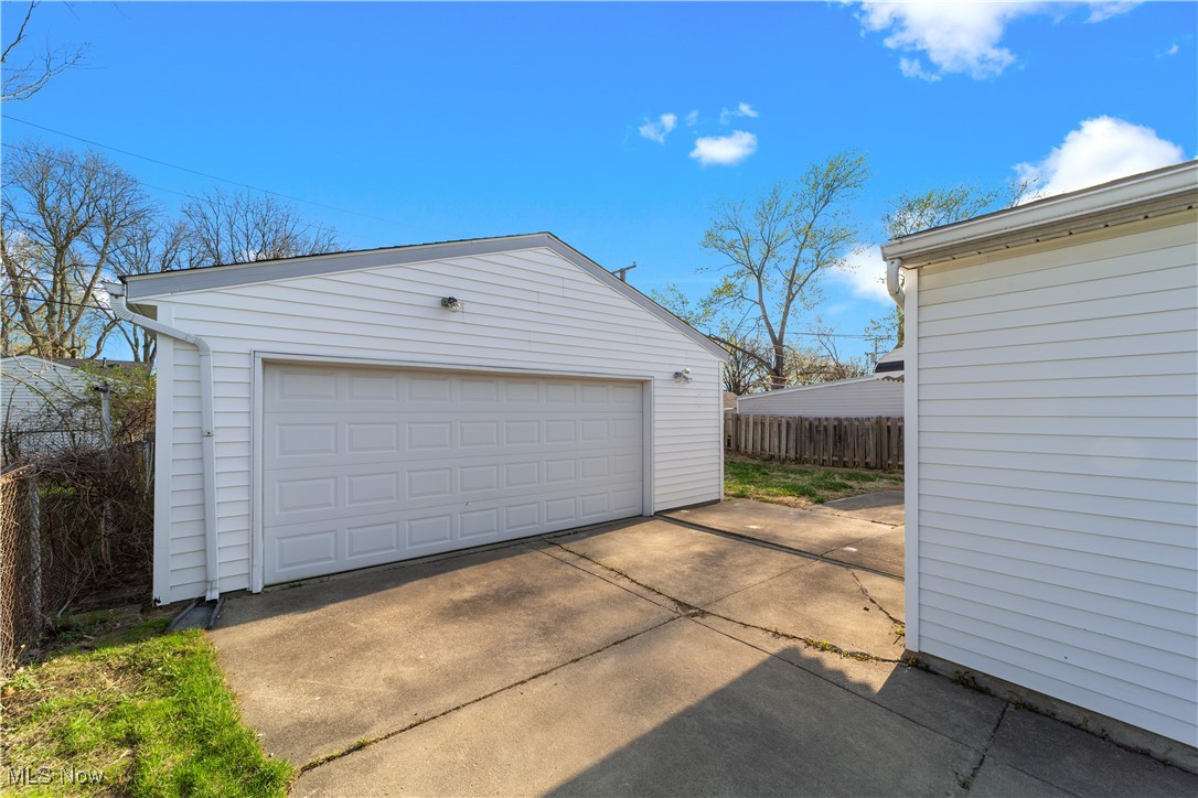 15621 Barbara Avenue, Cleveland, Ohio image 27