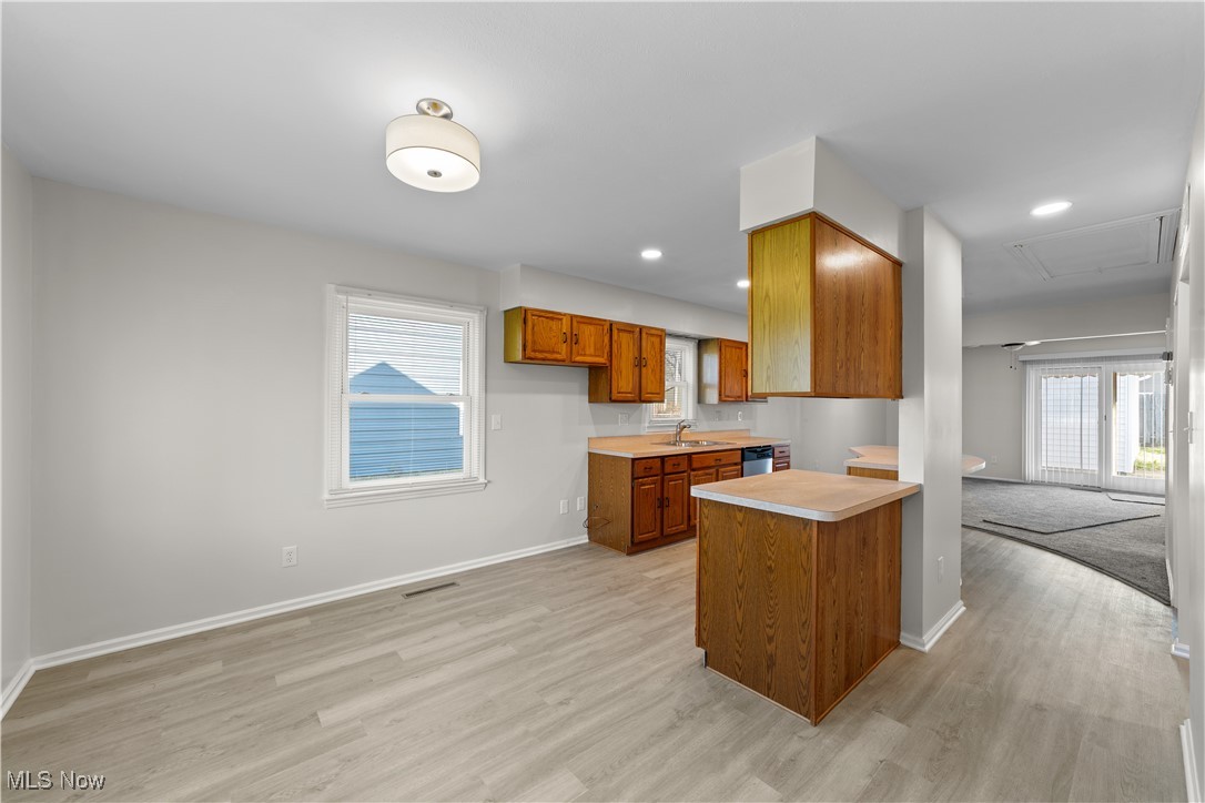 15621 Barbara Avenue, Cleveland, Ohio image 9