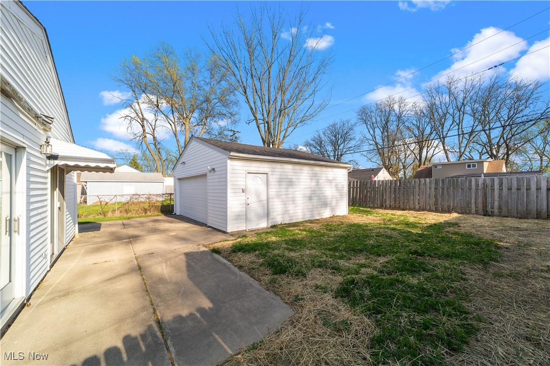 15621 Barbara Avenue, Cleveland, Ohio image 28