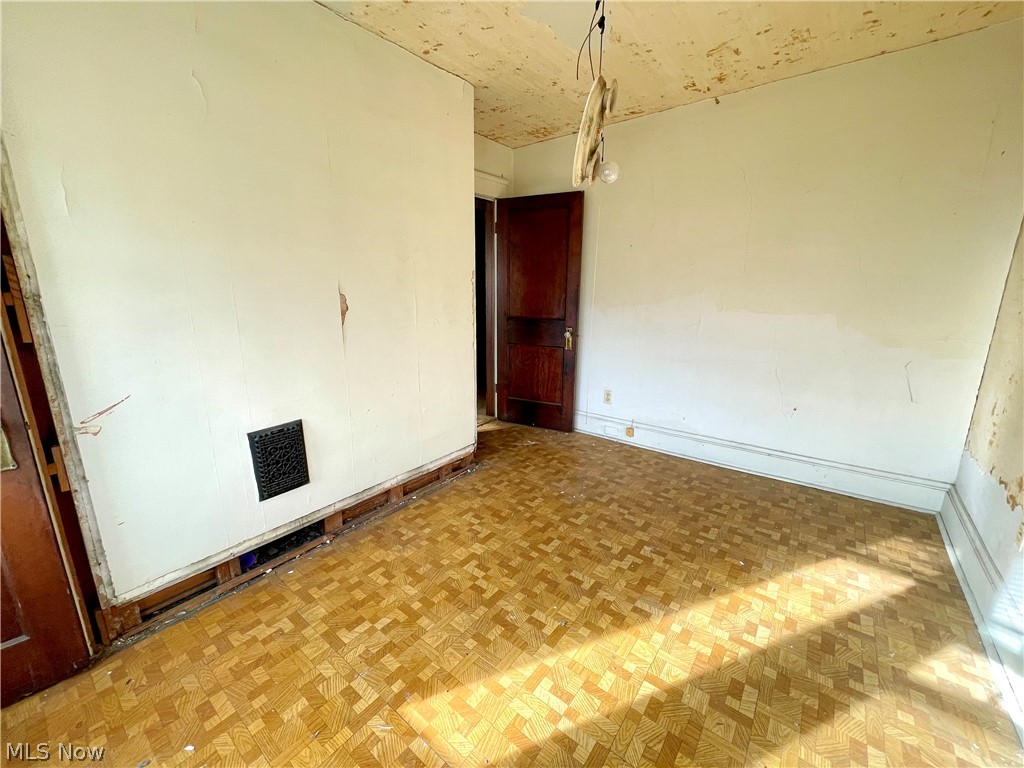 Elworthy-Helwick Cos Forest Hil - Residential