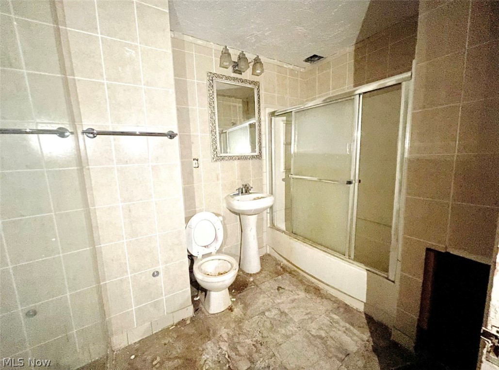 Elworthy-Helwick Cos Forest Hil - Residential