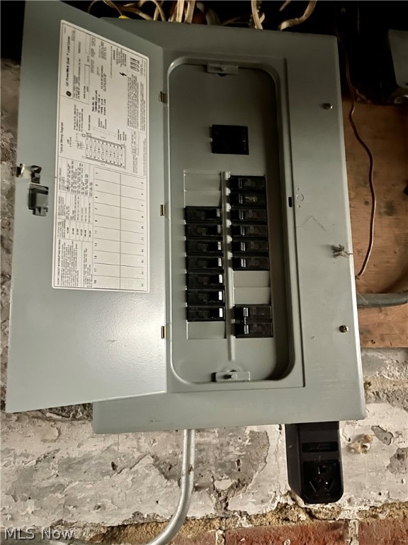 Elworthy-Helwick Cos Forest Hil - Residential