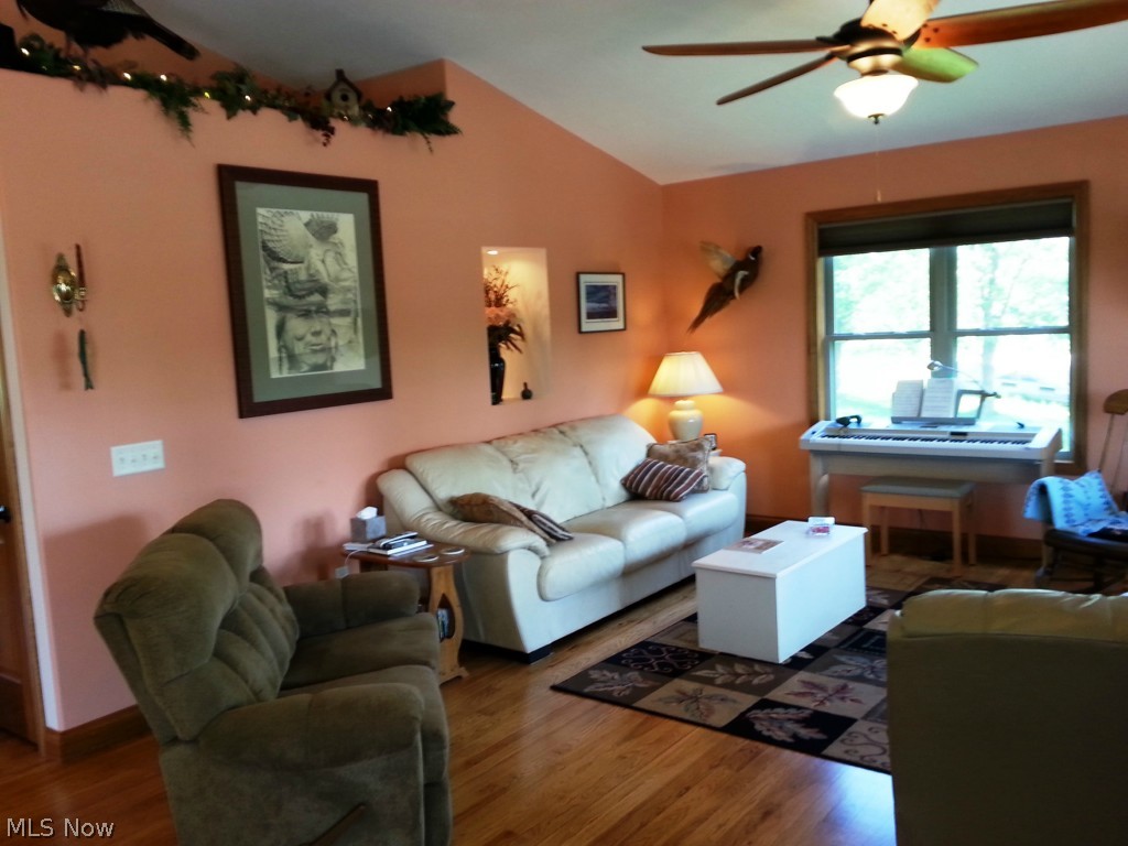 Cinnamon Lake - Residential