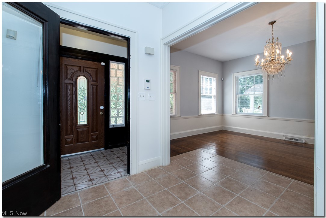 Minor Heights 01 - Residential Lease