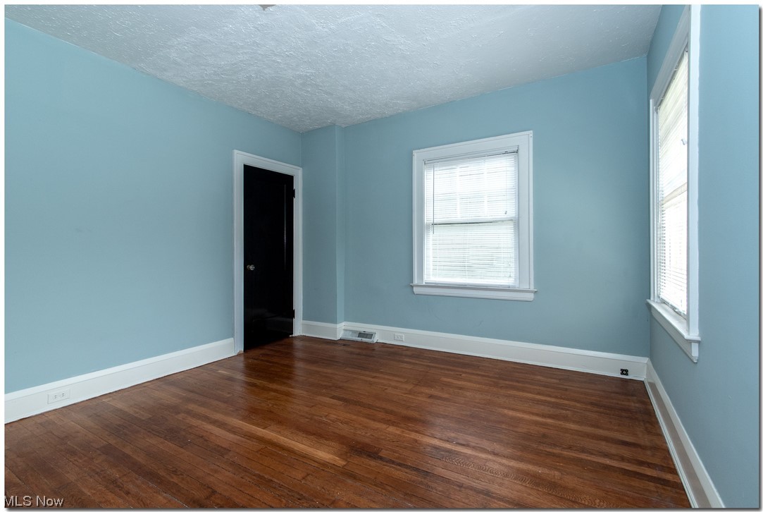 Minor Heights 01 - Residential Lease
