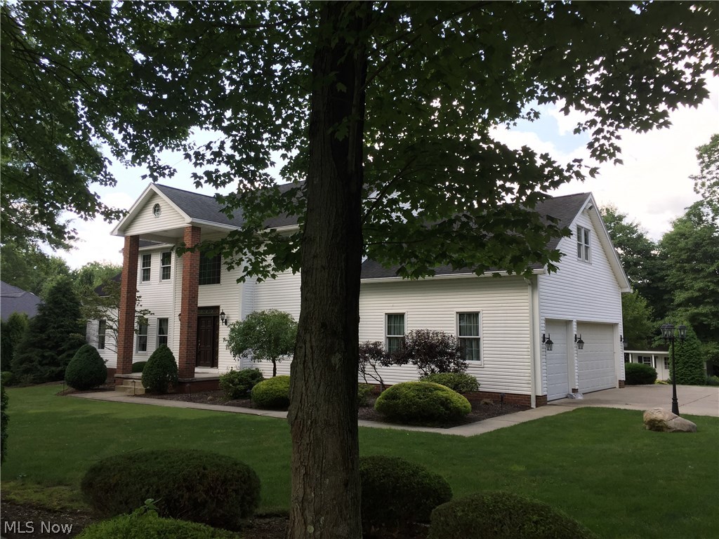 Awesome 5 Bedroom/5 Full Bath Custom Home in Salem's Prestigious Pearce Circle Development. This Gorgeous Home offers over 4400 Square Feet of Finished Living Space and offers tons of upgrades you won't want to miss! Home Features Include an Open Floor Plan which Offers a Huge Great Room with Stone Fireplace, Awesome Kitchen with tons of Cabinets, Separate Wet Bar Area, and Awesome Appliances, Formal Living Room, Formal Dining Room, Sun Room, Office & First Floor Laundry. Second Level Offers an Awesome Master Bedroom with Master Bath & Tons of Closets, 4 other Large Bedrooms, & 2 Full Baths. Lower Level is Completely Finished featuring a 7-Chair Theatre Room, HD Projection System with Screen, Sitting Area, & Rec. Room Area, Craft Room, Work Shop Area, & Full Bath. A Glass, Double Door walk out to the Amazing 16 x 24 In Ground Pool with a Retractable hard-surface cover. The Entire Property has been Professionally Landscaped and Meticulously Maintained. Upgrades are: Newer Appliances, Tankless Hot Water System, Central Vacuum Hot Water System, High End Childrens Play Set & Newer Pool Liner & Filtration System. Outside is an underground electric fence and the home has maintenance free K-Guard gutters